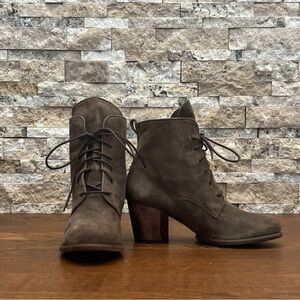 Anthropologie Women’s Brown Suede Leather Lace Up Above the Ankle Boots …